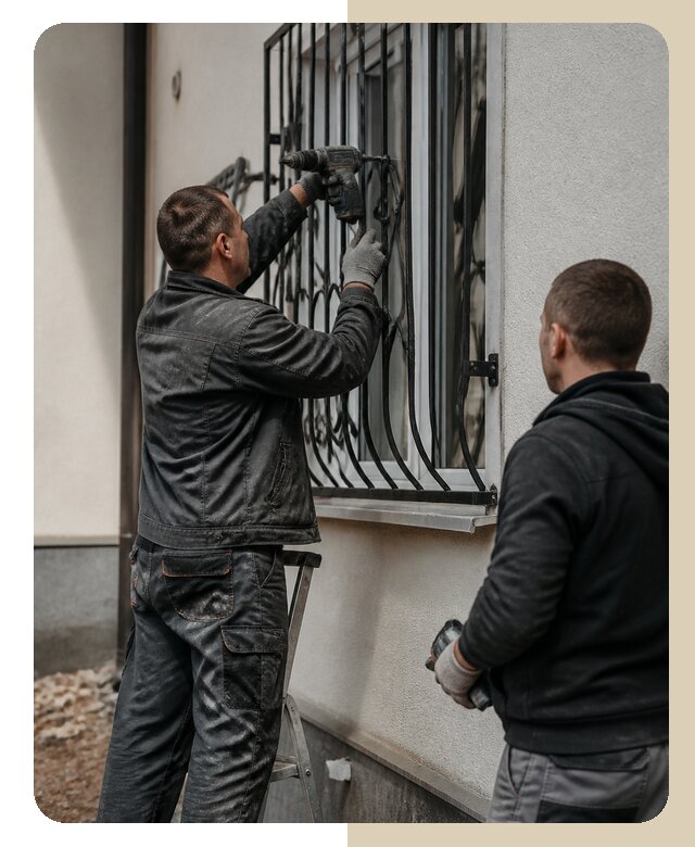 Установка наружных решеток в Дальнегорске от 5049 р. | ДвериЛегко-Дль